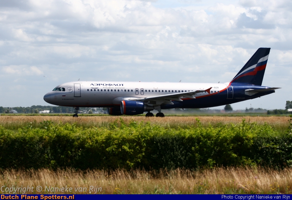 VP-BZR Airbus A320 Aeroflot - Russian Airlines by Nanieke van Rijn