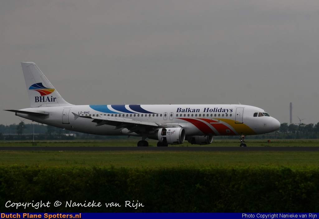 LZ-BHC Airbus A320 Balkan Holidays Air (BH Air) by Nanieke van Rijn