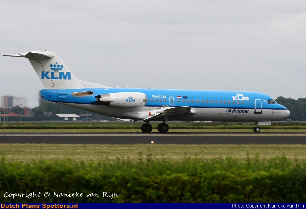 PH-KZM Fokker 70 KLM Cityhopper by Nanieke van Rijn