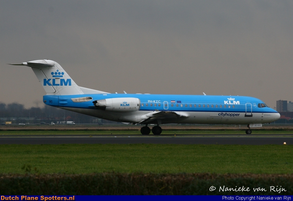 PH-KZC Fokker 70 KLM Cityhopper by Nanieke van Rijn