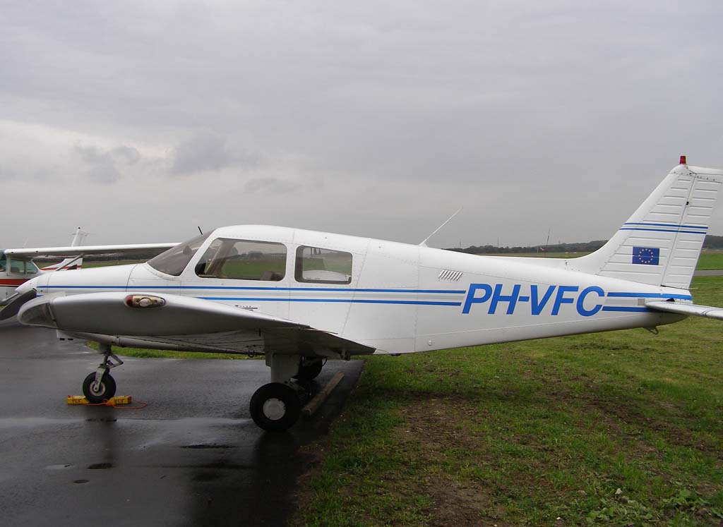 PH-VFC Piper PA-28 Cadet Vliegclub Flevo by Captainofthesky