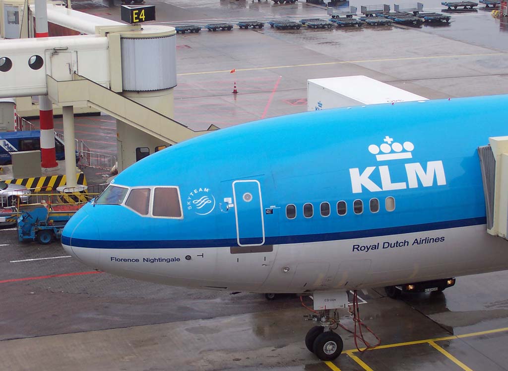PH-KCD McDonnell Douglas MD-11 KLM Royal Dutch Airlines by Captainofthesky