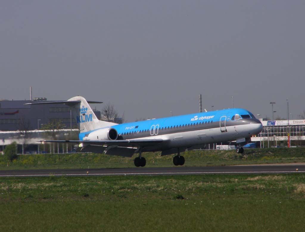 PH-OFI Fokker 100 KLM Cityhopper by Captainofthesky