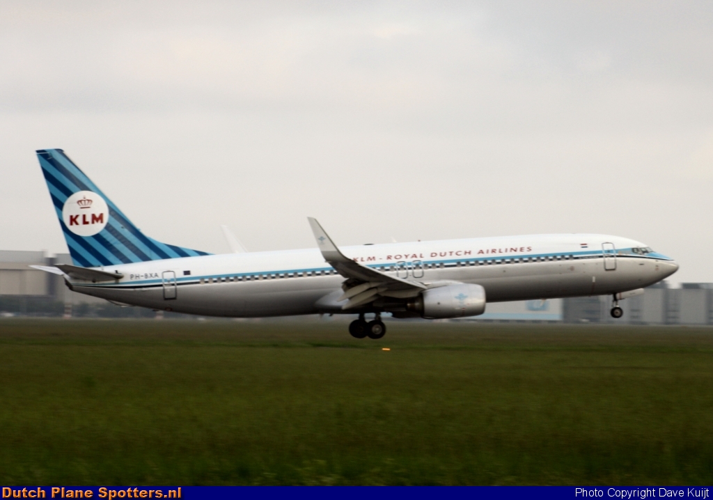 PH-BXA Boeing 737-800 KLM Royal Dutch Airlines by David