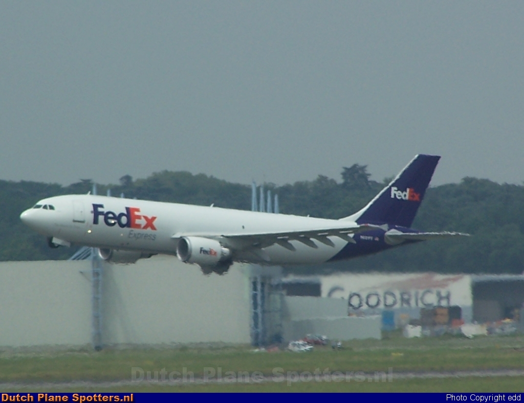 N691FE Airbus A300 FedEx by edd