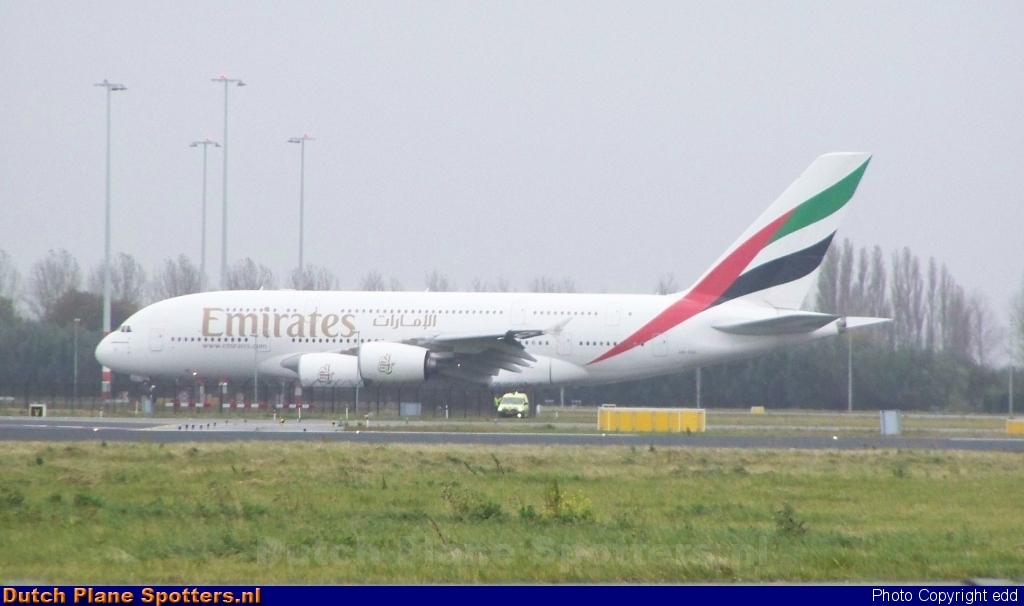 A6-EDL Airbus A380-800 Emirates by edd