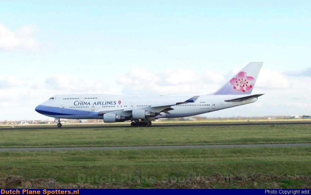 N168CL Boeing 747-400 China Airlines by edd