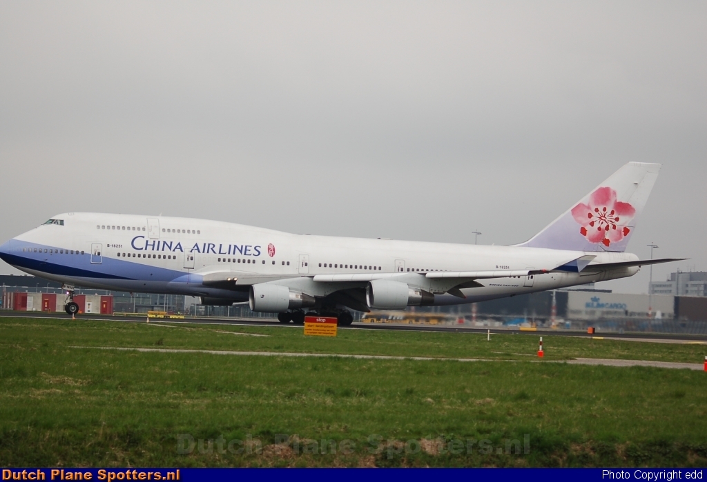 B-18251 Boeing 747-400 China Airlines by edd