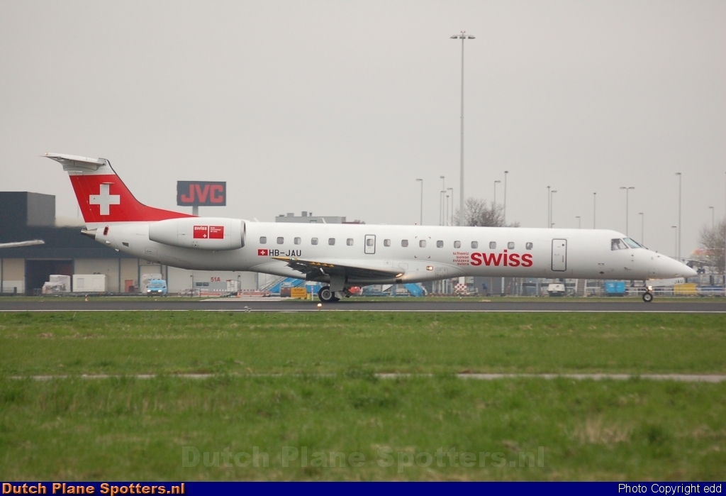 HB-JAU Embraer 145 Swiss International Air Lines by edd