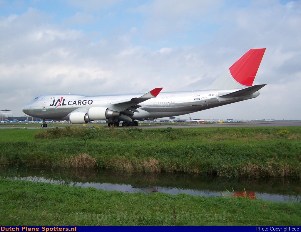 JA401J Boeing 747-400 JAL Cargo by edd