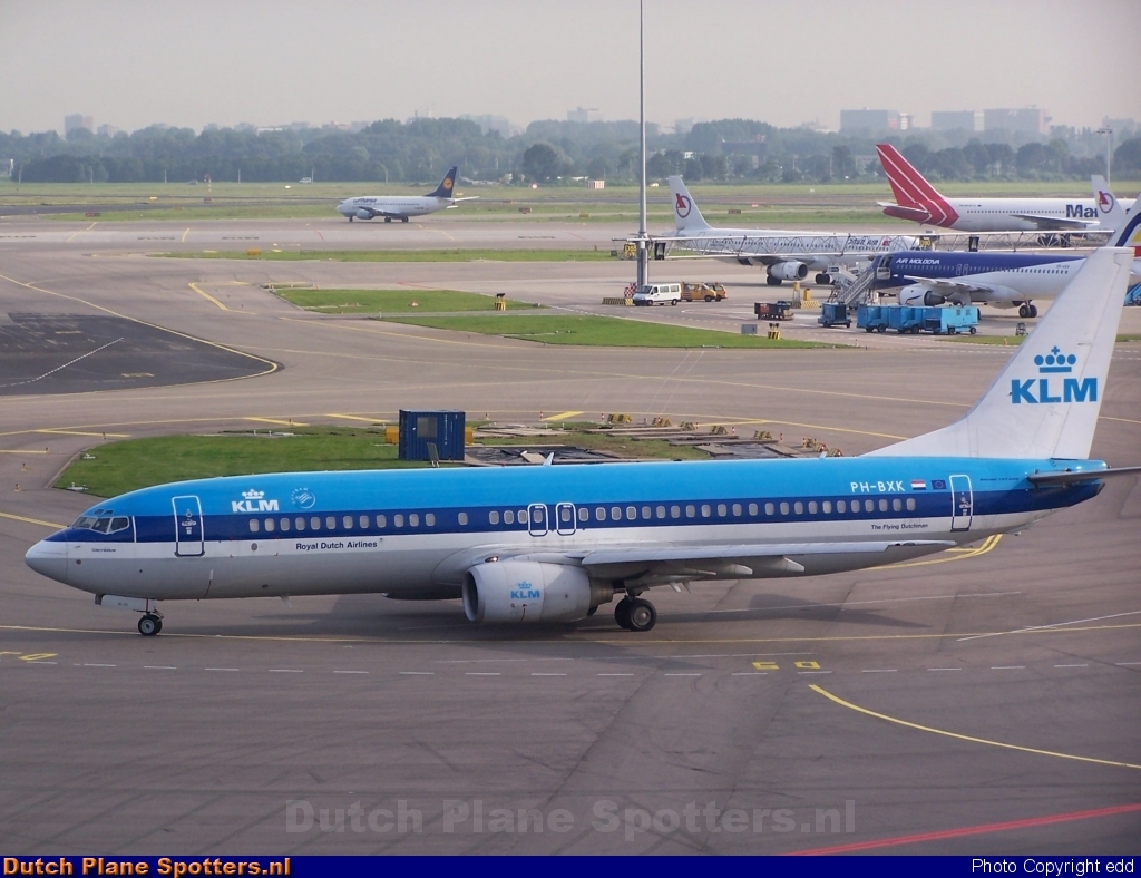 PH-BXK Boeing 737-800 KLM Royal Dutch Airlines by edd
