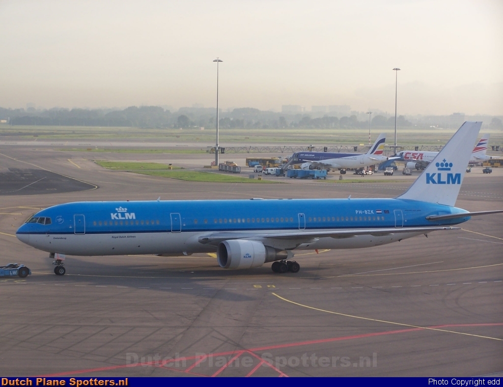PH-BZK Boeing 767-300 KLM Royal Dutch Airlines by edd