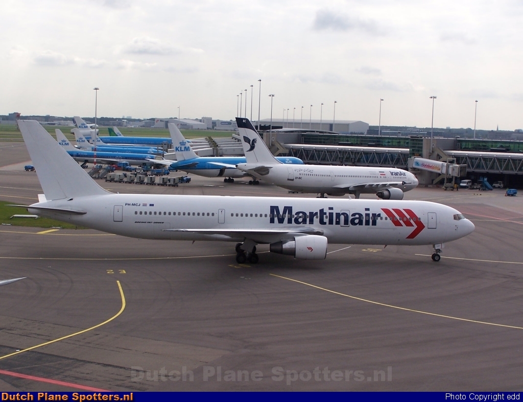 PH-MCJ Boeing 767-300 Martinair by edd