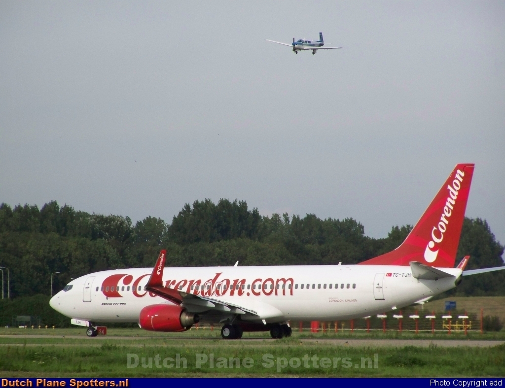 TC-TJH Boeing 737-800 Corendon Airlines by edd