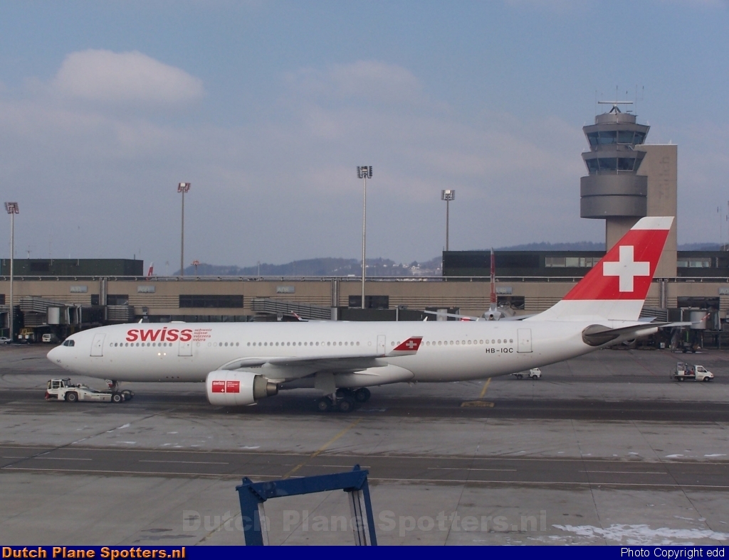 HB-IQC Airbus A330-200 Swiss International Air Lines by edd