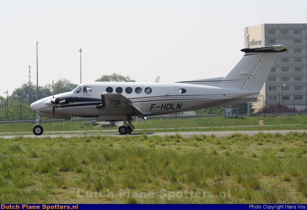F-HDLN Beech 200 Super King Air Private by Hans Vos