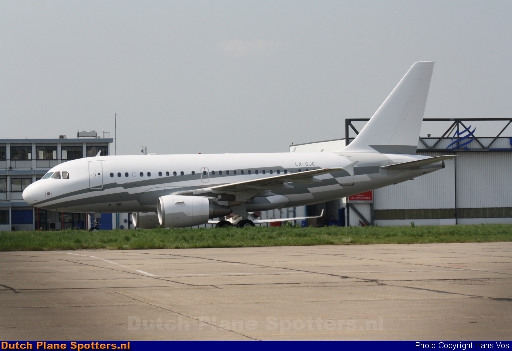 LX-GJC Airbus A318 Global Jet by Hans Vos