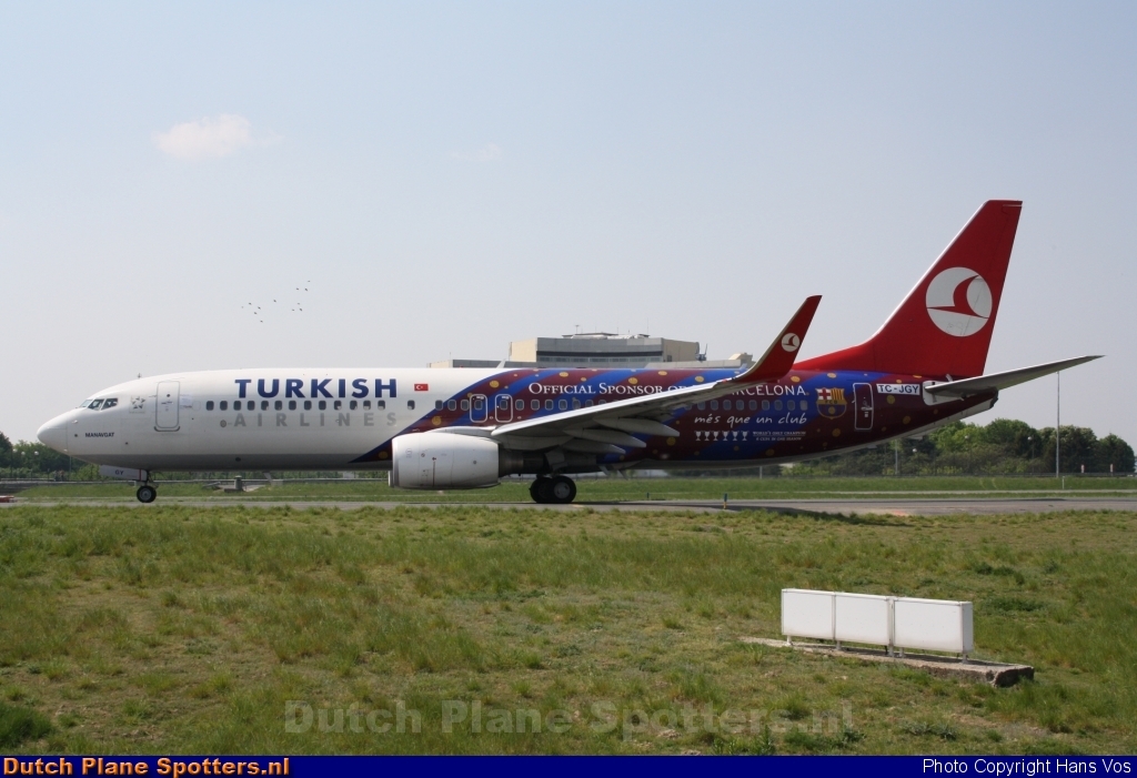 TC-JGY Boeing 737-800 Turkish Airlines by Hans Vos