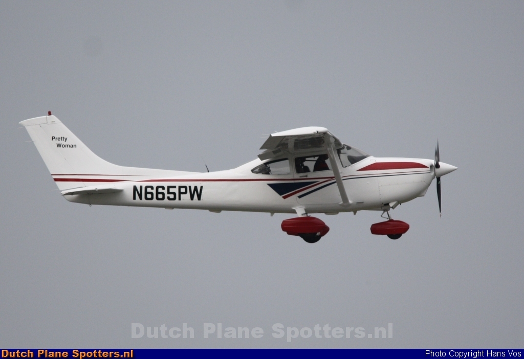 N665PW Cessna 182 Skylane Private by Hans Vos