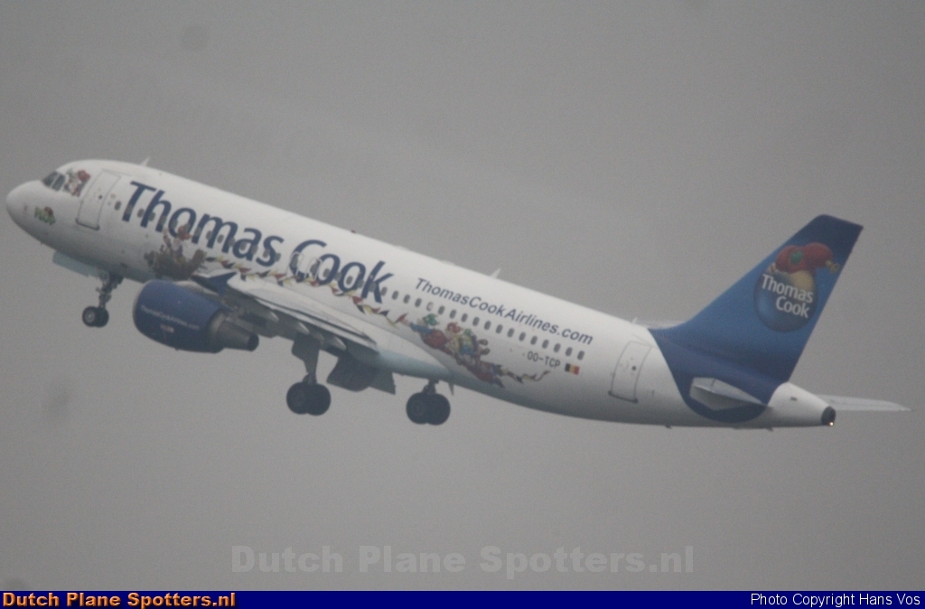 OO-TCP Airbus A320 Thomas Cook by Hans Vos