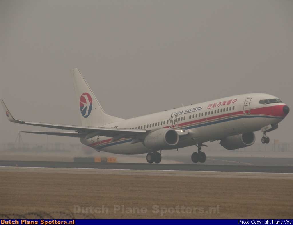 B-5086 Boeing 737-800 China Eastern Airlines by Hans Vos