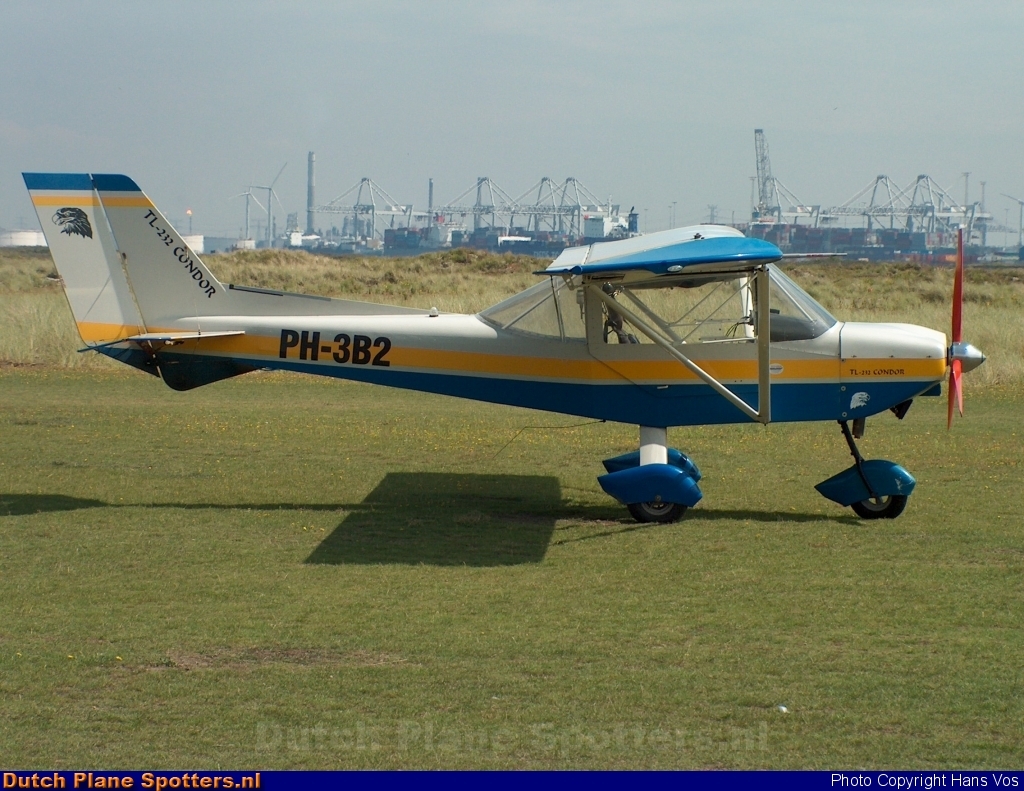 PH-3B2 TL 232 Condor Private by Hans Vos