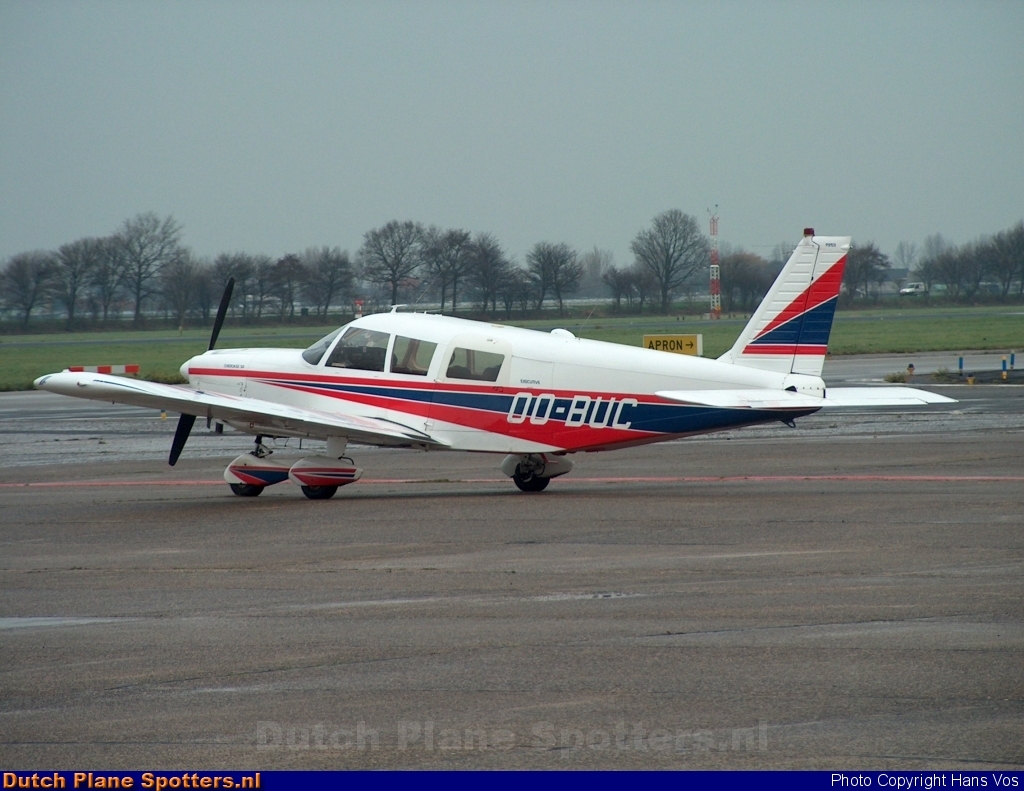 OO-BUC Piper PA-32 Private by Hans Vos