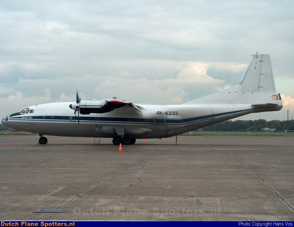 4K-AZ33 Antonov An-12 Silk Way Airlines by Hans Vos