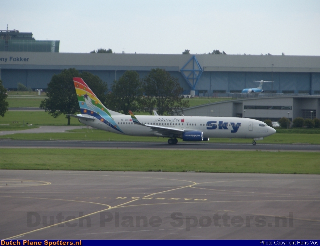 TC-SKS Boeing 737-800 Sky Airlines by Hans Vos