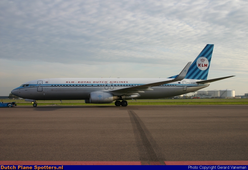 PH-BXA Boeing 737-800 KLM Royal Dutch Airlines by Gerard Vaneman