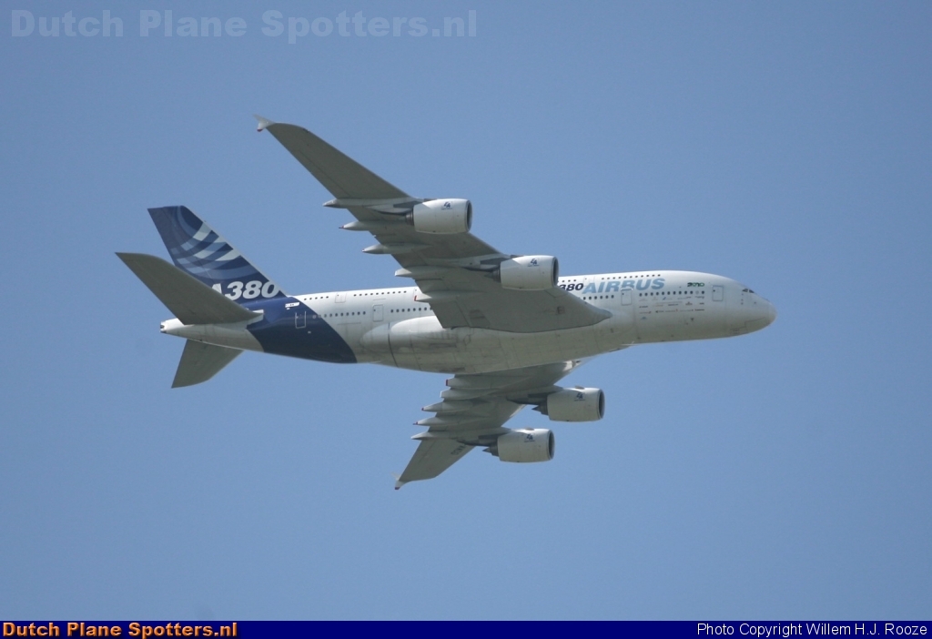 F-WWDD Airbus A380-800 Airbus Industrie by Willem H.J. Rooze