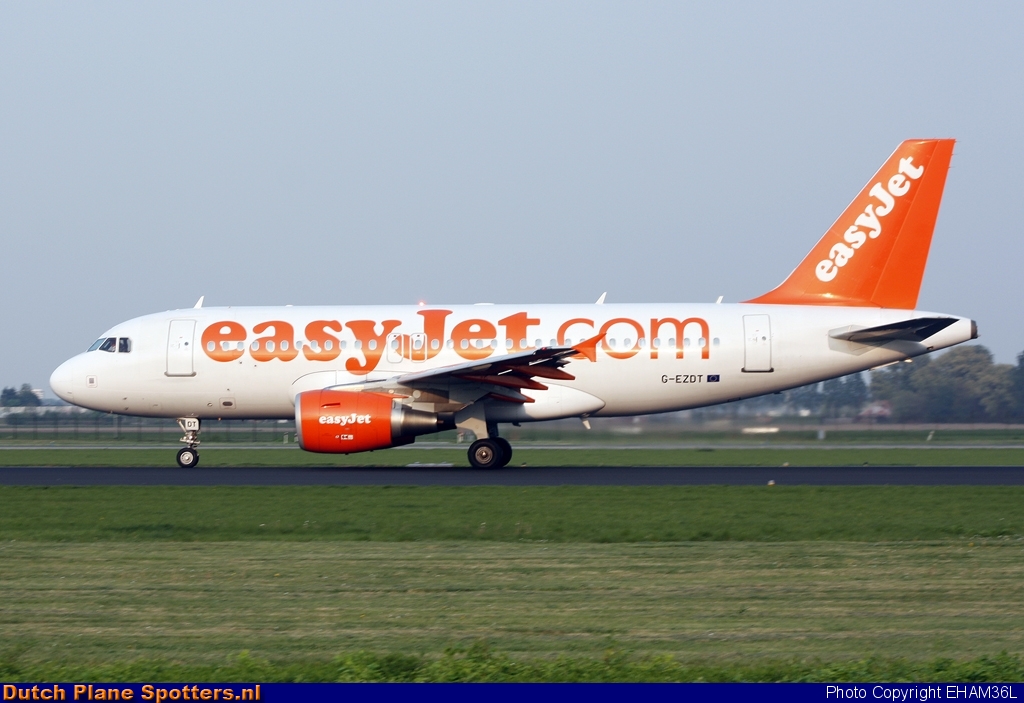 G-EZDT Airbus A319 easyJet by EHAM36L