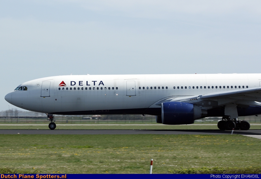 N814NW Airbus A330-300 Delta Airlines by EHAM36L