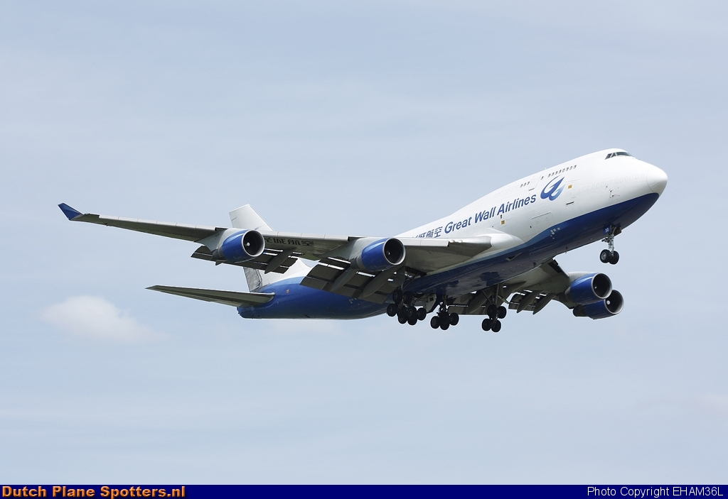 B-2430 Boeing 747-400 Great Wall Airlines by EHAM36L
