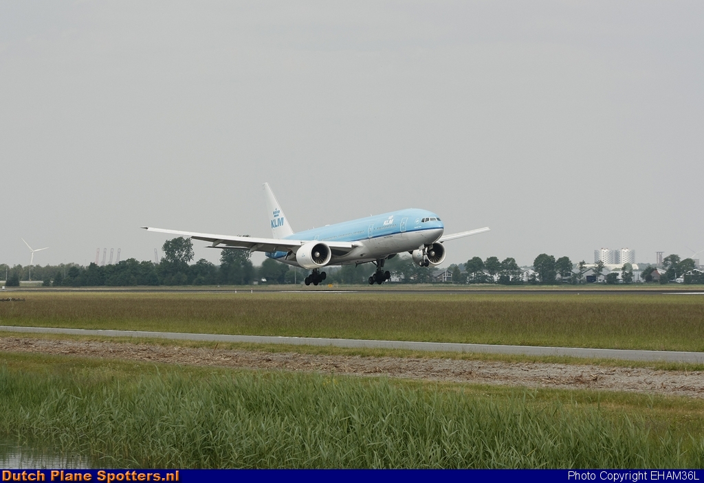 PH-BQI Boeing 777-200 KLM Royal Dutch Airlines by EHAM36L