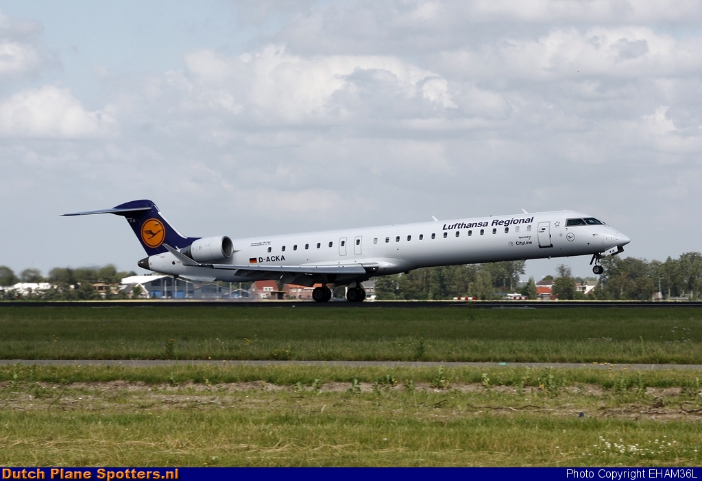 D-ACKA Bombardier Canadair CRJ900 CityLine (Lufthansa Regional) by EHAM36L