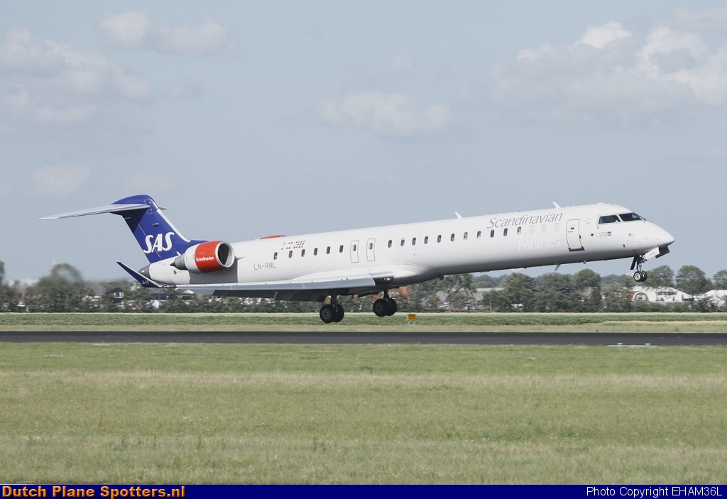 LN-RNL Bombardier Canadair CRJ900 SAS Scandinavian Airlines by EHAM36L