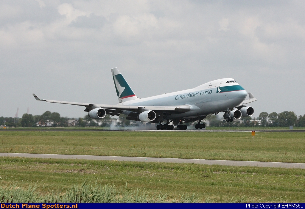 B-HUH Boeing 747-400 Cathay Pacific Cargo by EHAM36L