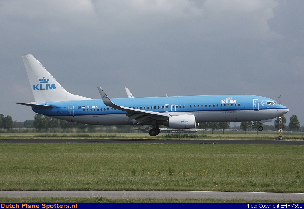PH-BGC Boeing 737-800 KLM Royal Dutch Airlines by EHAM36L