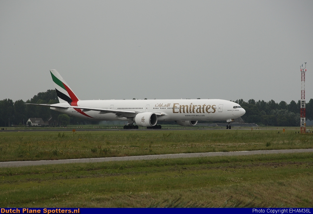 A6-ECI Boeing 777-300 Emirates by EHAM36L