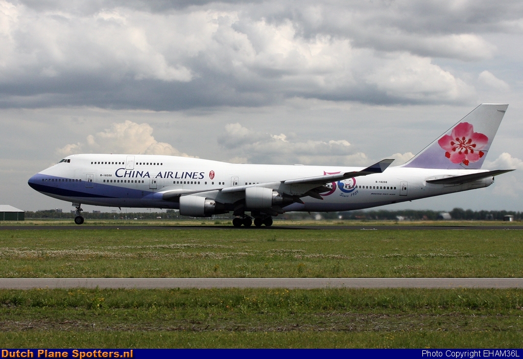 B-18208 Boeing 747-400 China Airlines by EHAM36L