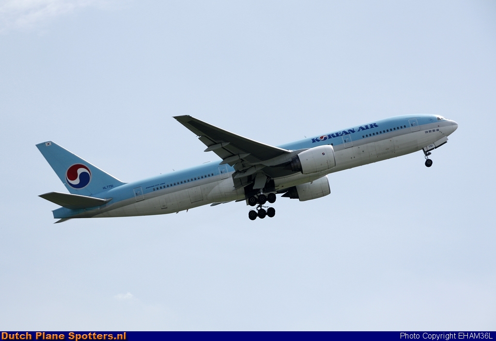 HL7751 Boeing 777-200 Korean Air by EHAM36L