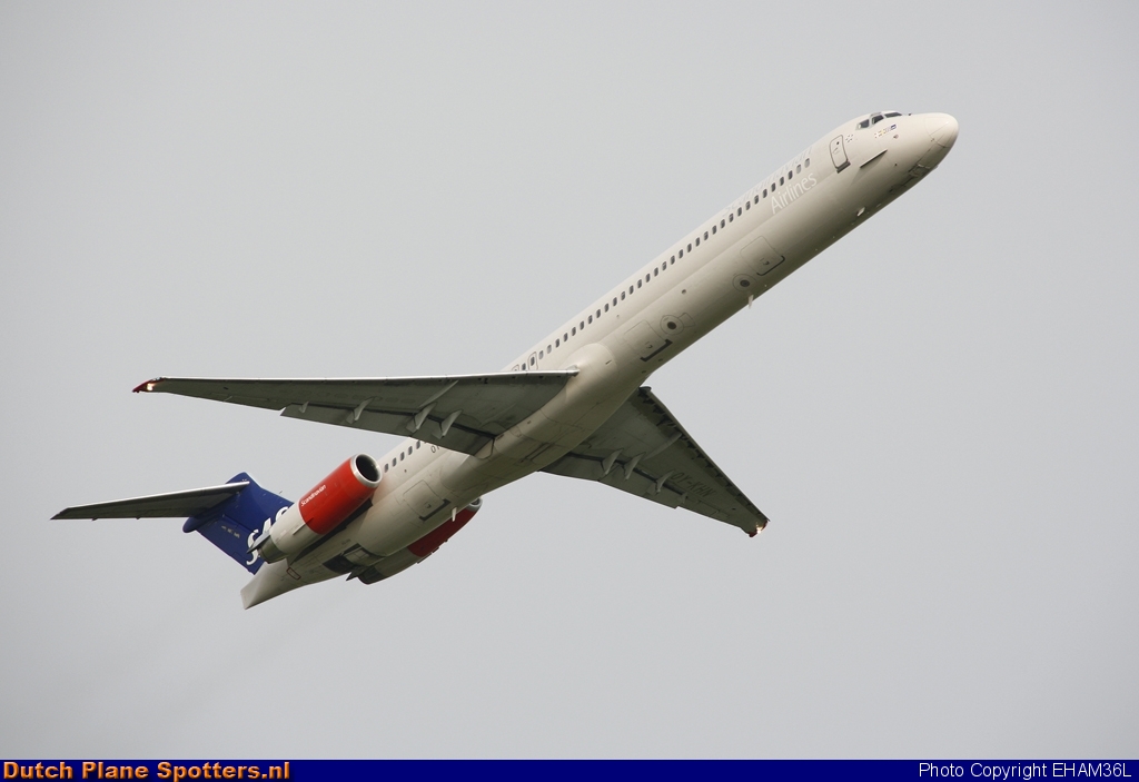 OY-KHN McDonnell Douglas MD-81 SAS Scandinavian Airlines by EHAM36L