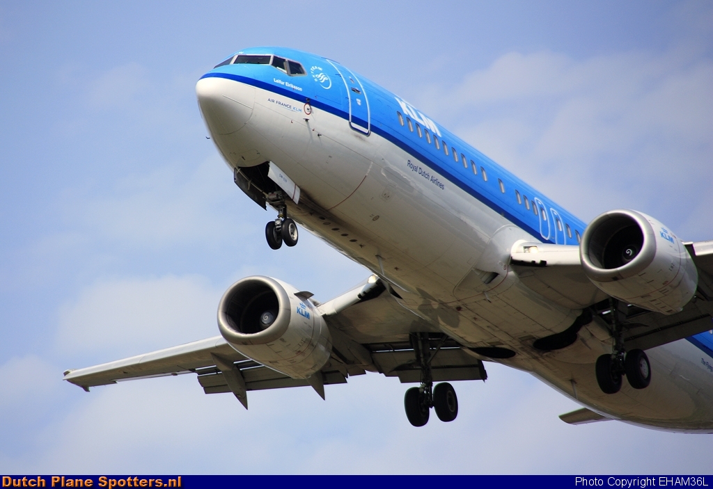 PH-BDW Boeing 737-400 KLM Royal Dutch Airlines by EHAM36L