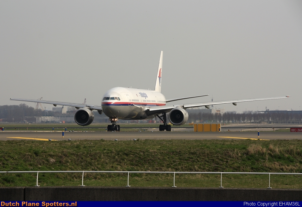 9M-MRC Boeing 777-200 Malaysia Airlines by EHAM36L