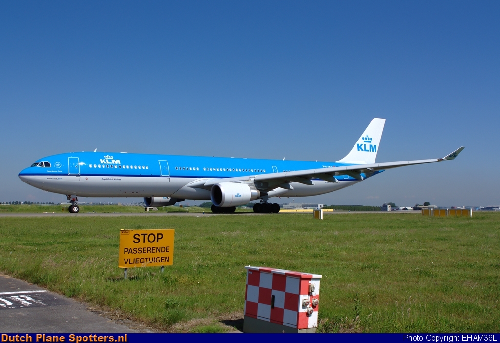 PH-AKB Airbus A330-300 KLM Royal Dutch Airlines by EHAM36L