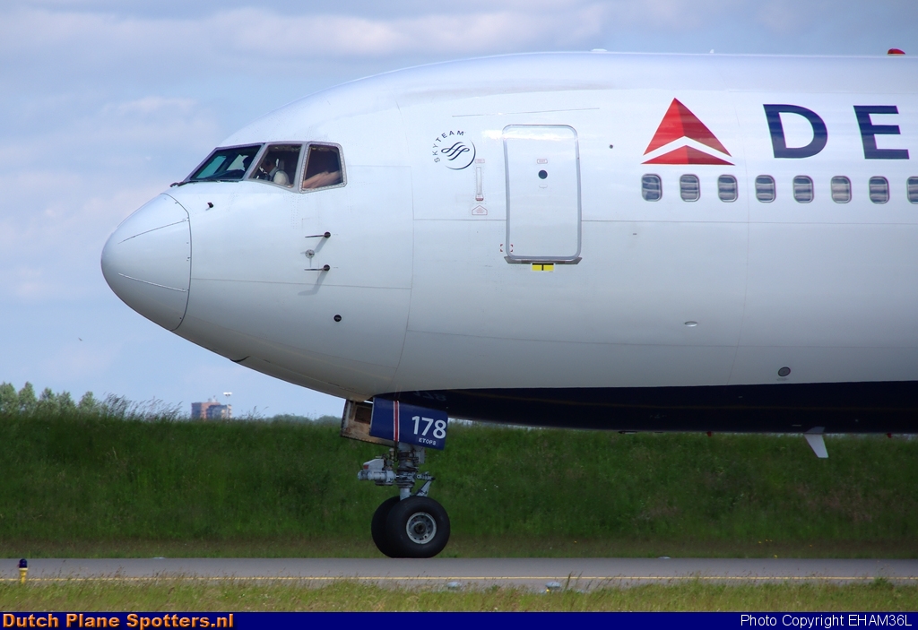 N178DN Boeing 767-300 Delta Airlines by EHAM36L