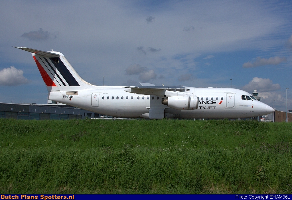 EI-RJH BAe 146 Cityjet (Air France) by EHAM36L