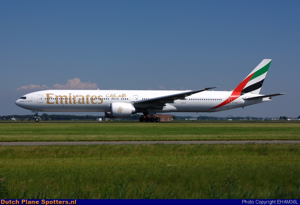 A6-EBZ Boeing 777-300 Emirates by EHAM36L