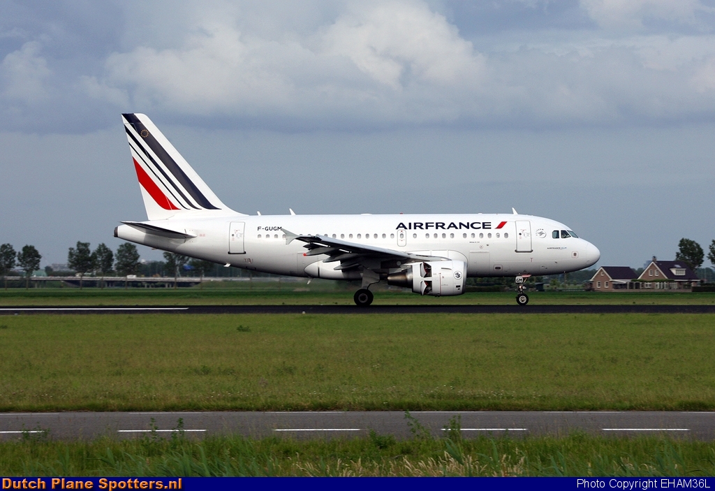 F-GUGM Airbus A318 Air France by EHAM36L
